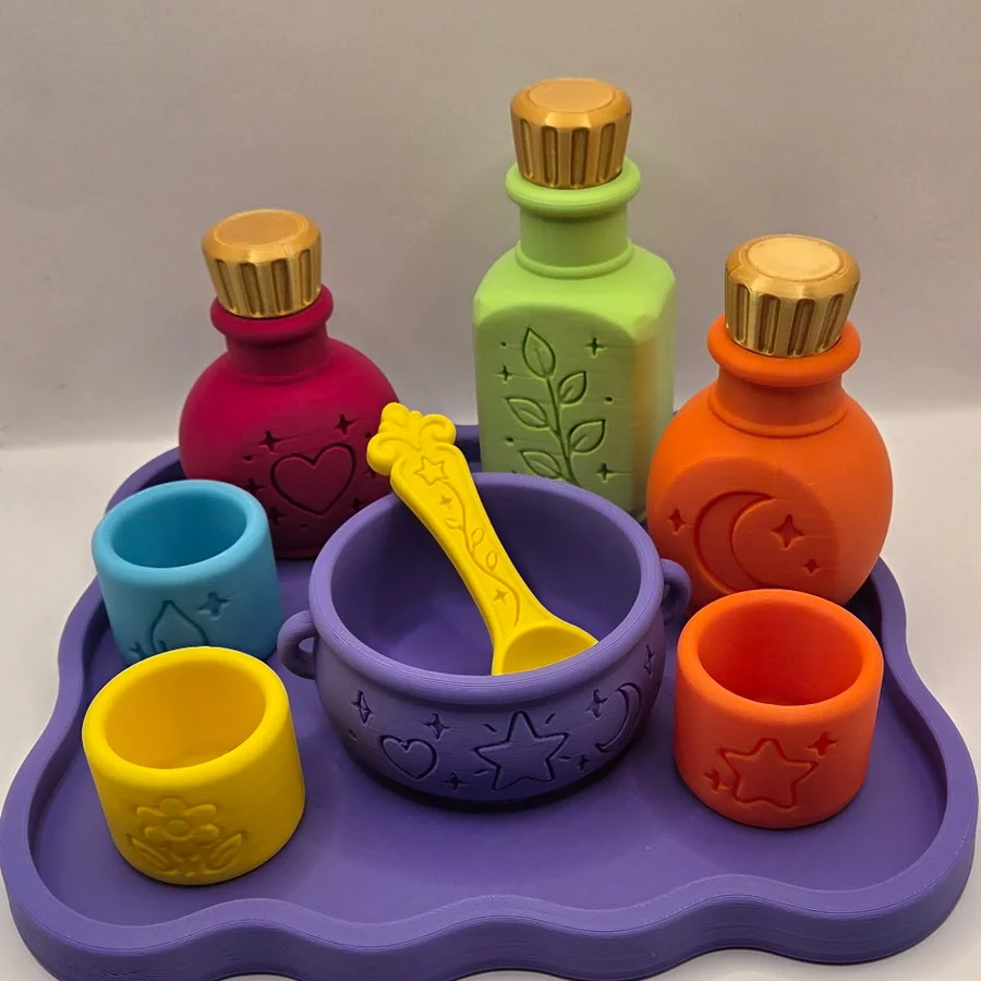 Potion play set with tray, cauldron and bottles